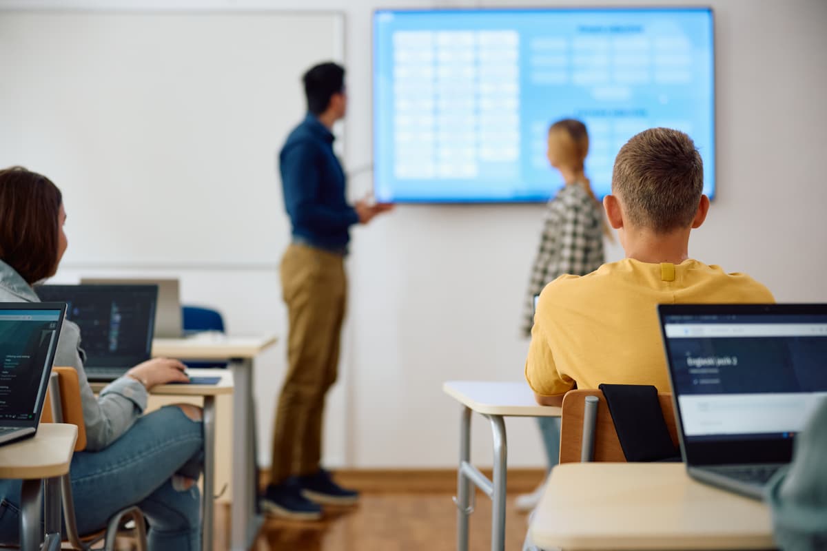 AI-Powered business writing: mastering generative technology